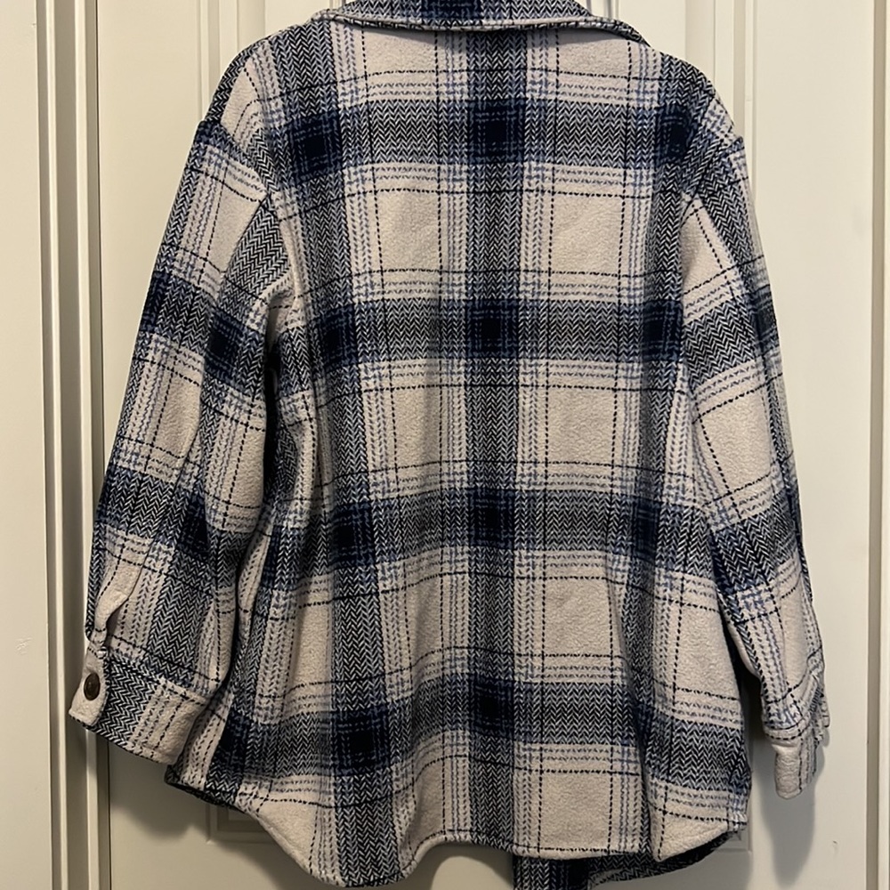 Long Cardigan - Picture 2 of 2